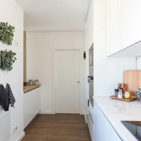 Alfama Lounge Three-bedroom W/ River View And Parking - By Lu Holidays