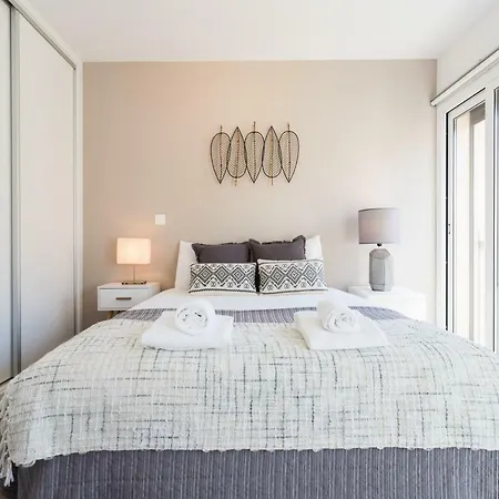 Alfama Lounge Three-bedroom W/ River View And Parking - By Lu Holidays