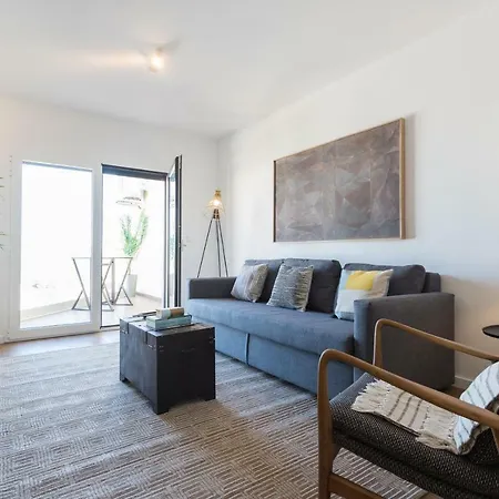 Alfama Lounge Three-bedroom W/ River View And Parking - By Lu Holidays *
