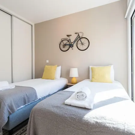 Alfama Lounge Three-bedroom W/ River View And Parking - By Lu Holidays