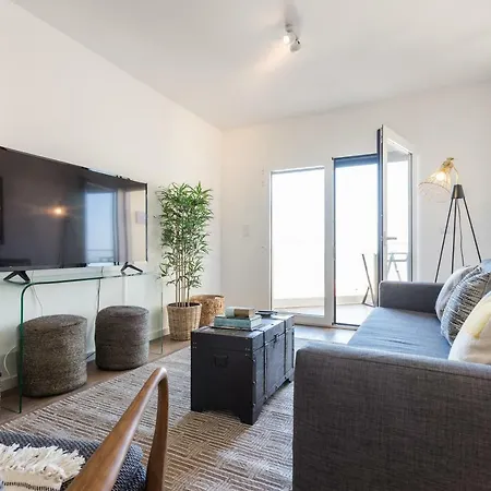 Alfama Lounge Three-bedroom W/ River View And Parking - By Lu Holidays